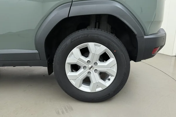 Dacia Duster (2026) — foto 14 van 17