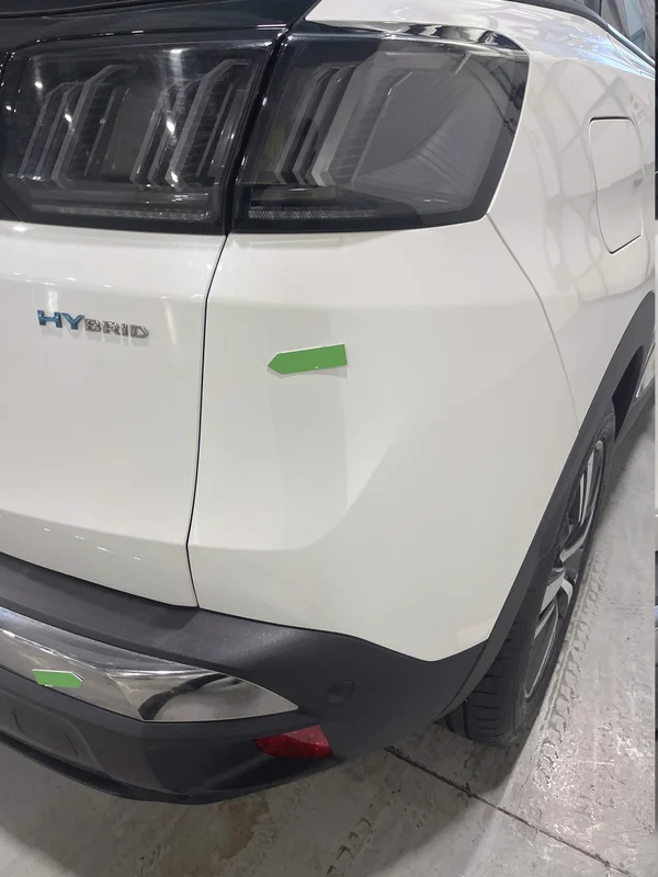 Peugeot 3008 PHEV (2023) — foto 40 van 54