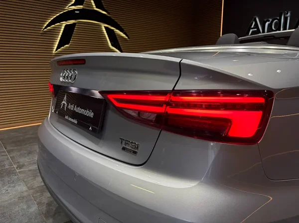Audi A3 (2017) — foto 24 van 28