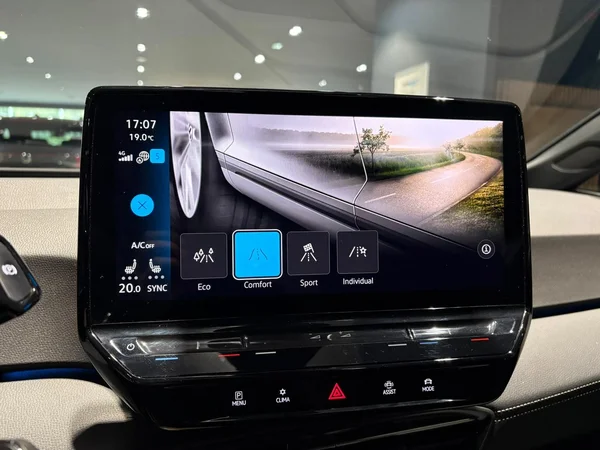 VOLKSWAGEN ID.3 (2024) — foto 9 van 18