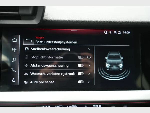 AUDI A3 Sportback (2021) — foto 2 van 30