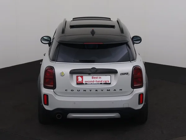 MINI Cooper SE Countryman (2021) — foto 31 van 34