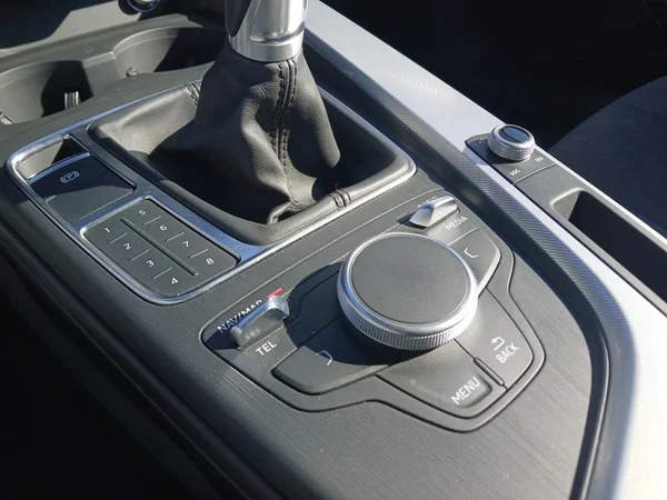 AUDI A5 Coupé (2017) — foto 3 van 16