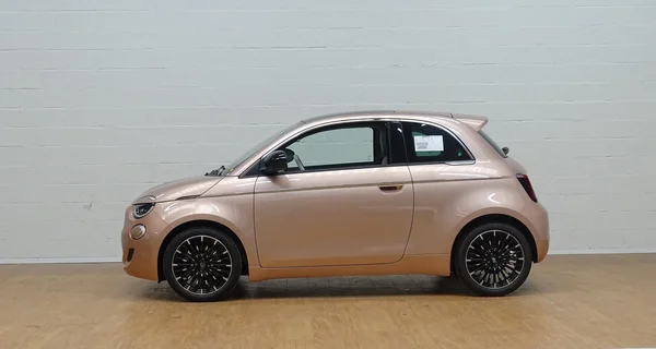 Fiat 500 (2026) — foto 24 van 26
