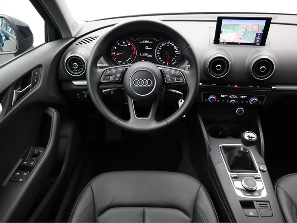 AUDI A3 Sportback (2020) — foto 4 van 19