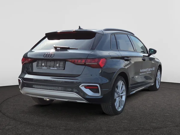 AUDI A3 Allstreet (2024) — foto 3 van 20