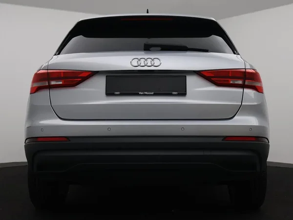 Audi Q3 (2019) — foto 22 van 27