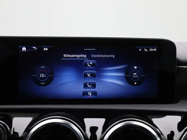 Mercedes-Benz A-Klasse (2023) — foto 10 van 40