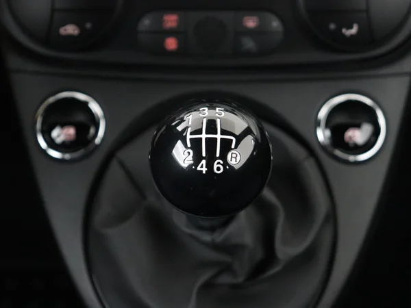 FIAT 500C (2022) — foto 4 van 26