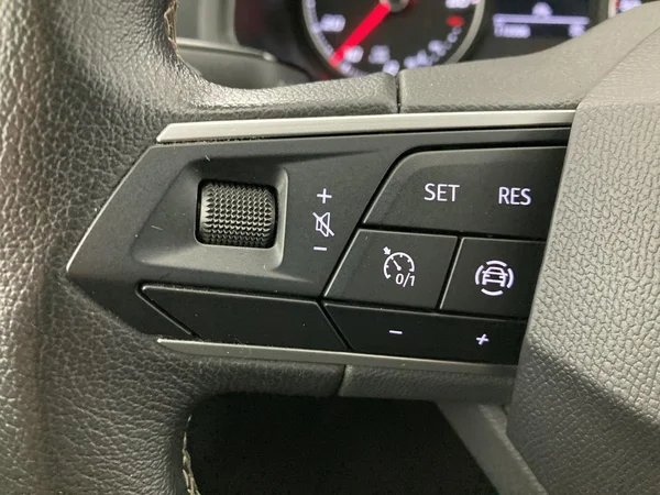 SEAT Ibiza 5P/D (2021) — foto 11 van 36