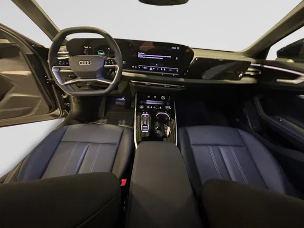 AUDI A5 Avant (2025) — foto 6 van 12
