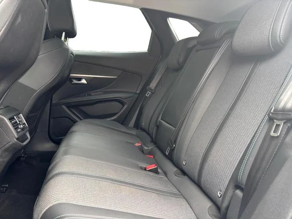 PEUGEOT 3008 Dsl (2022) — foto 3 van 27