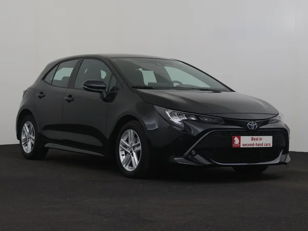 TOYOTA Corolla (2022) — foto 23 van 28
