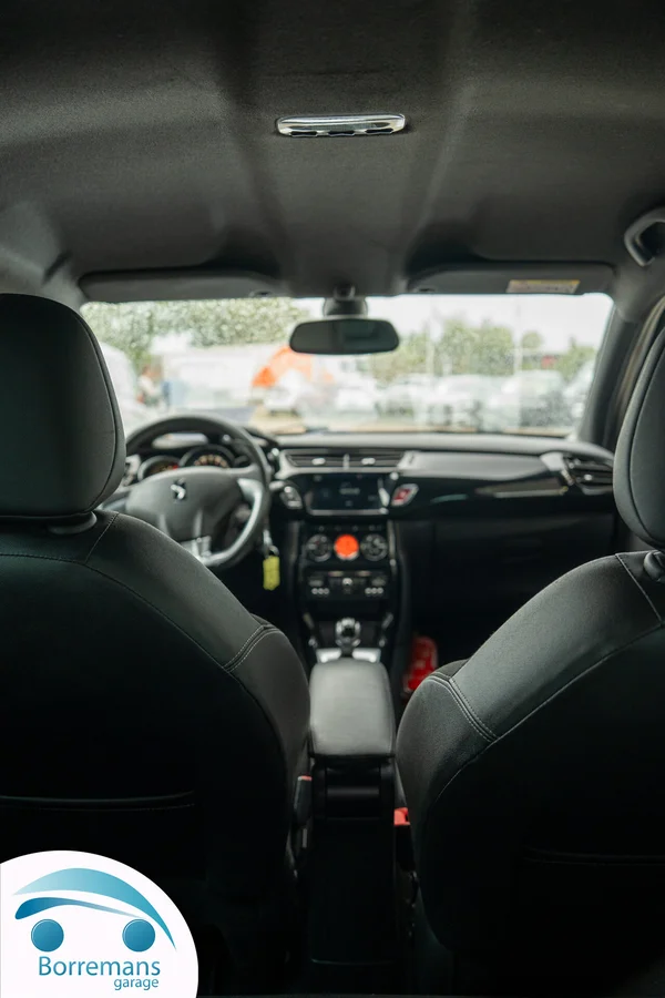 Citroen DS3 (2015) — foto 7 van 37