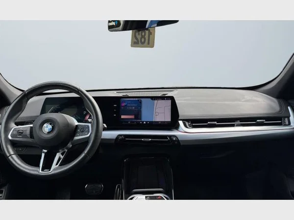 BMW X1 (2024) — foto 6 van 30