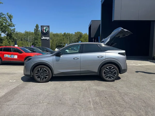 Peugeot 3008 (2025) — foto 11 van 17