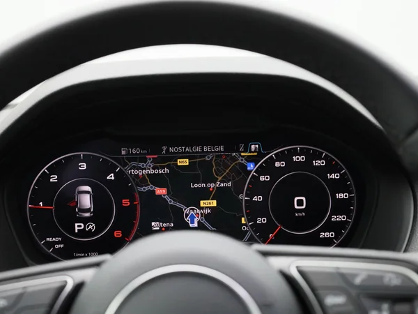Audi Q2 (2023) — foto 40 van 41