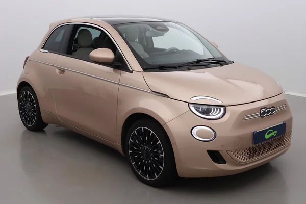 Fiat E-500 (2022) — foto 33 van 35