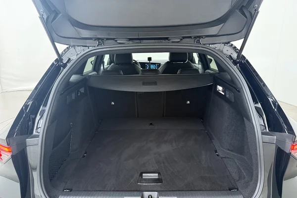 Opel Astra Sports Tourer (2025) — foto 15 van 19