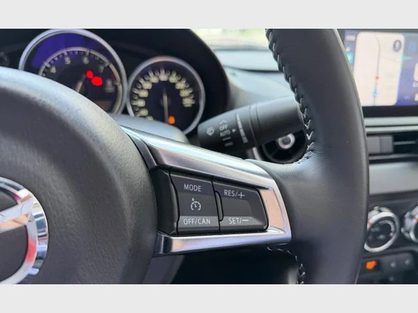 Mazda MX-5 (2024) — foto 8 van 27