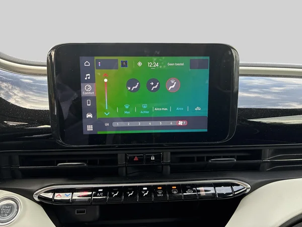 Fiat 500e (2023) — foto 3 van 17