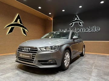 Audi A3 0cd8d82e-2bc0-45e0-8cbf-c32938440c78