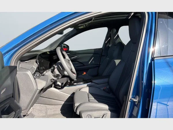 Audi Q6 e-tron (2026) — foto 13 van 18