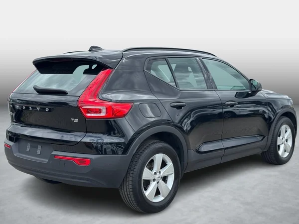 Volvo XC40 (2020) — foto 18 van 22