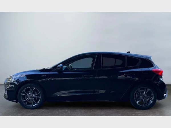 Ford Focus (2022) — foto 23 van 28
