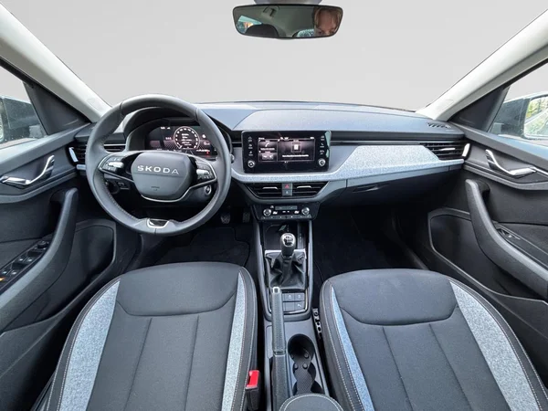 SKODA Kamiq (2026) — foto 2 van 22