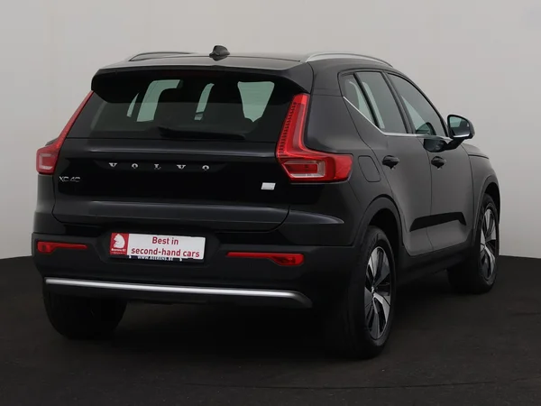 VOLVO XC40 (2023) — foto 23 van 32