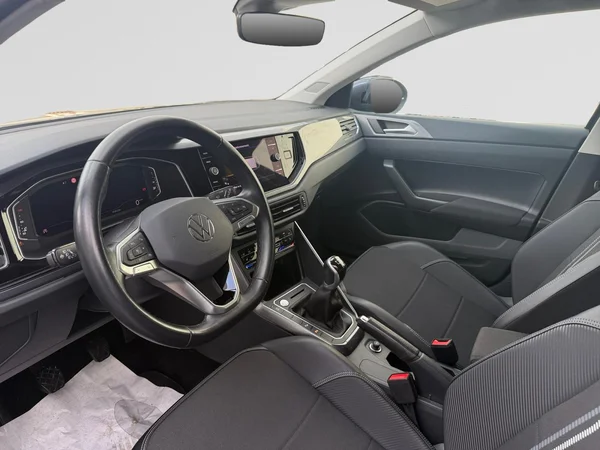 VOLKSWAGEN Taigo (2024) — foto 10 van 21