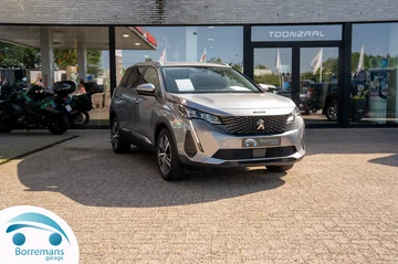 Peugeot 5008 d3c26597-aac9-4eeb-90b6-105f7c3b0462