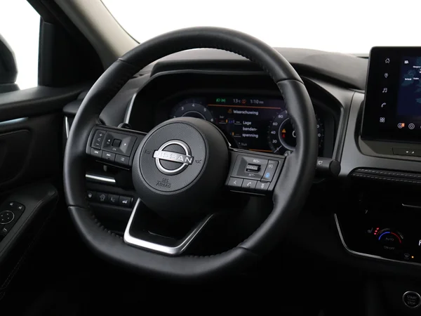 NISSAN Qashqai (2025) — foto 14 van 30