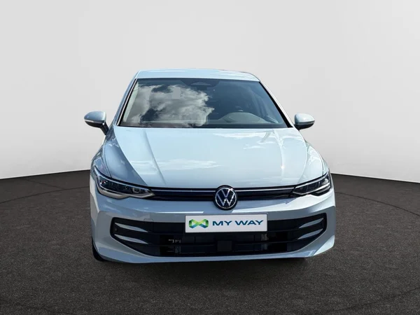 VOLKSWAGEN Golf VIII (2026) — foto 7 van 11