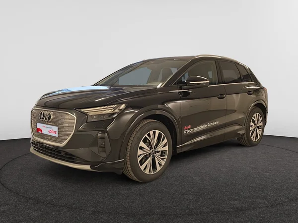 AUDI Q4 e-tron (2025) — foto 1 van 24