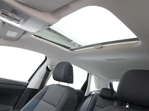 VOLKSWAGEN Polo (2019) — foto 11 van 19
