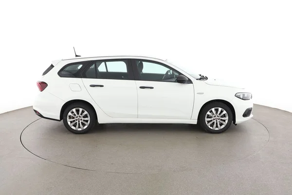 Fiat Tipo (2019) — foto 13 van 16