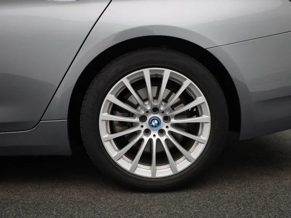 BMW 5 Reeks (2023) — foto 5 van 44