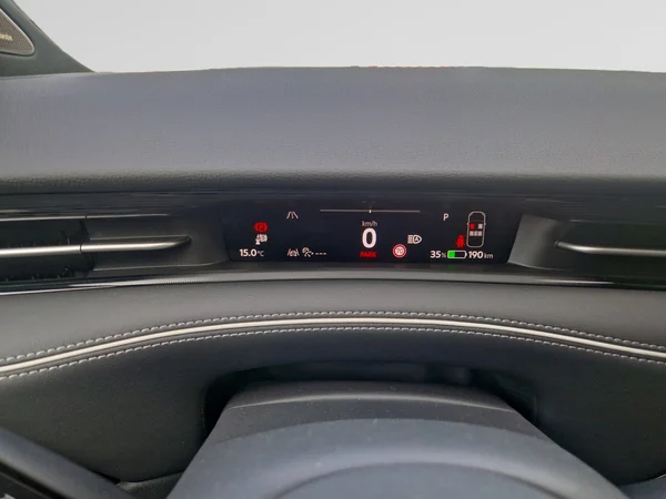 VOLKSWAGEN ID.7 Tourer (2026) — foto 15 van 16