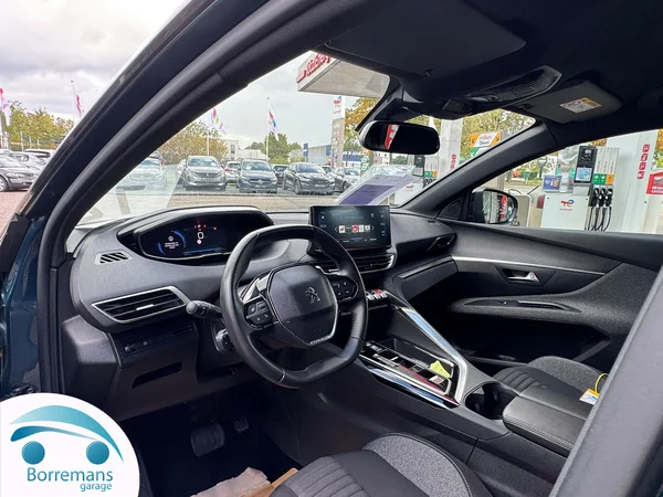 Peugeot 5008 (2024) — foto 9 van 37