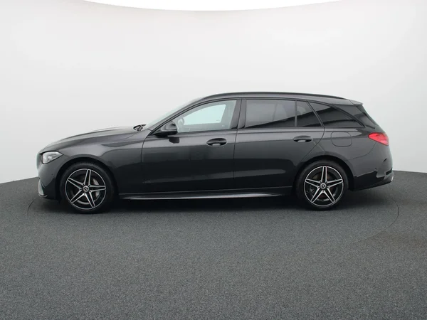 Mercedes-Benz C-Klasse (2025) — foto 21 van 26