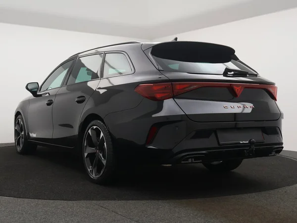 CUPRA Leon ST (2025) — foto 19 van 22