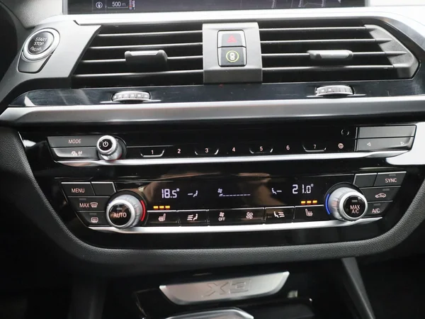 BMW X3 (2021) — foto 10 van 45