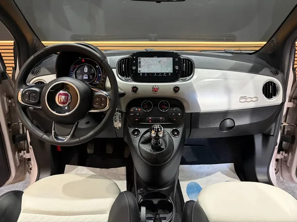 Fiat 500 (2020) — foto 19 van 19