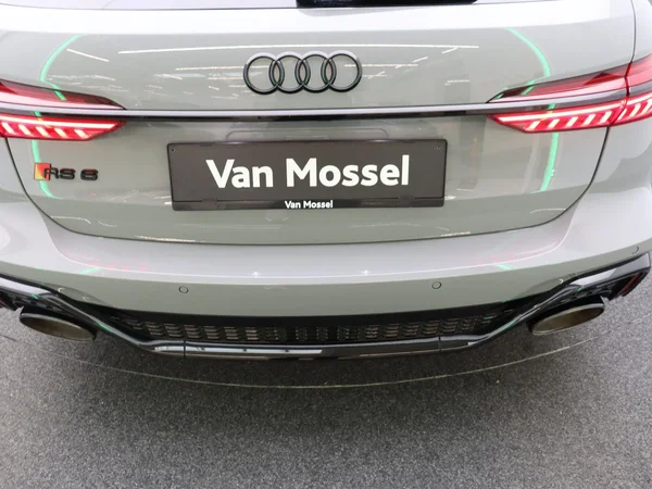 Audi RS6 (2024) — foto 14 van 27
