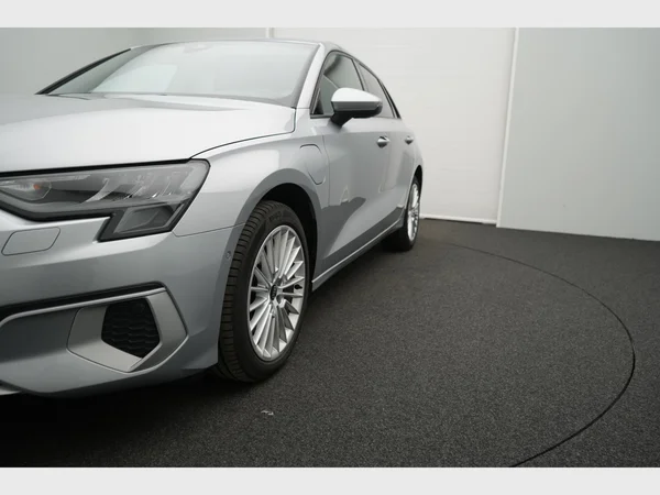 AUDI A3 Sportback PHEV (2024) — foto 6 van 29