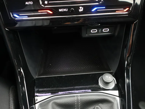 VOLKSWAGEN T-Cross (2025) — foto 15 van 24
