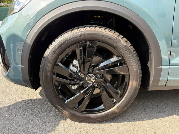 VOLKSWAGEN T-Roc (2026) — foto 16 van 24