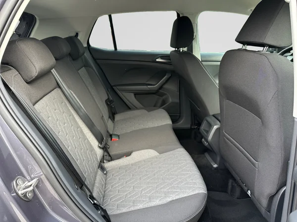 VOLKSWAGEN T-Cross (2026) — foto 3 van 13